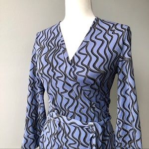Diane Von Furstenberg Blue and Black Patterned Dress